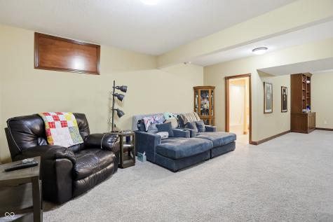 6230 Sampson Court Indianapolis IN 46237