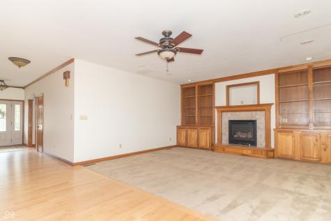 1336 Penny Lane Greenfield IN 46140