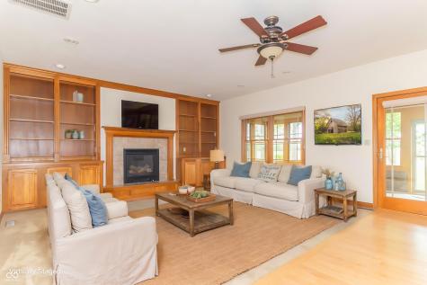 1336 Penny Lane Greenfield IN 46140