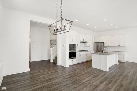 6977 Mccain Way Carmel IN 46033