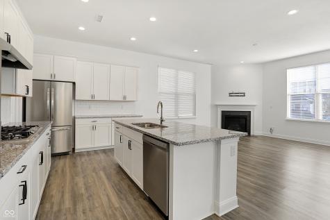 6977 Mccain Way Carmel IN 46033