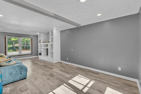 1039 Ridgeview Court Avon IN 46123