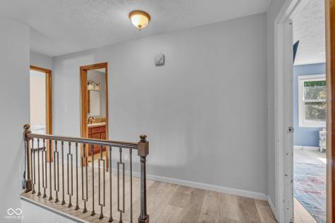 1039 Ridgeview Court Avon IN 46123