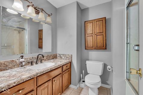 1039 Ridgeview Court Avon IN 46123