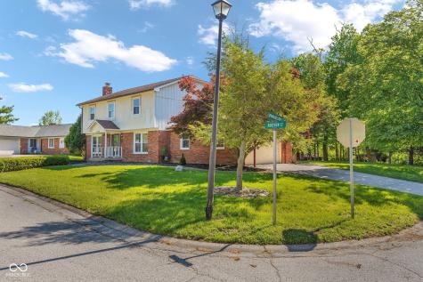 1039 Ridgeview Court Avon IN 46123