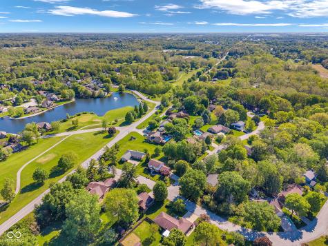 1039 Ridgeview Court Avon IN 46123