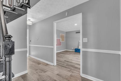 1039 Ridgeview Court Avon IN 46123