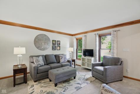 10418 Forest Creek Drive Indianapolis IN 46239