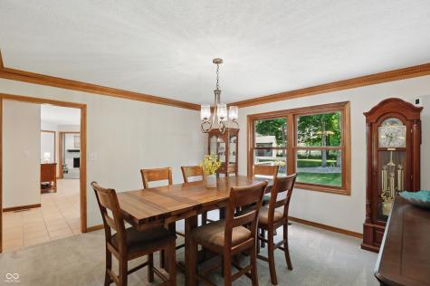 10418 Forest Creek Drive Indianapolis IN 46239