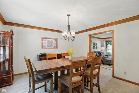 10418 Forest Creek Drive Indianapolis IN 46239