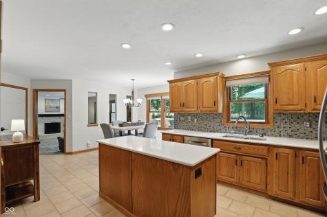 10418 Forest Creek Drive Indianapolis IN 46239