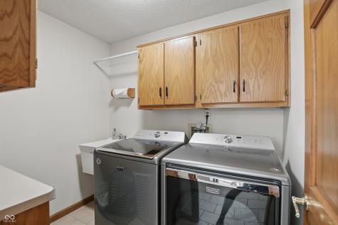 10418 Forest Creek Drive Indianapolis IN 46239