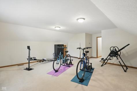 10418 Forest Creek Drive Indianapolis IN 46239