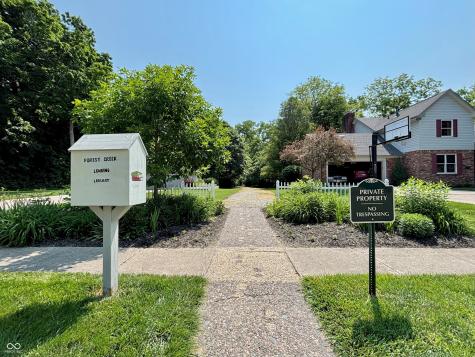 10418 Forest Creek Drive Indianapolis IN 46239