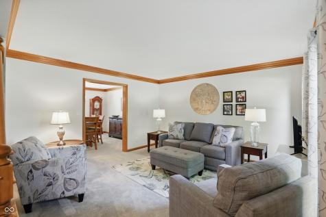 10418 Forest Creek Drive Indianapolis IN 46239