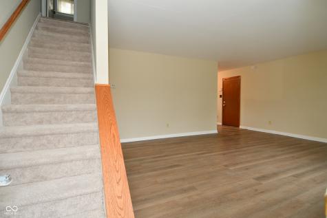6160 E 43rd Place Indianapolis IN 46226