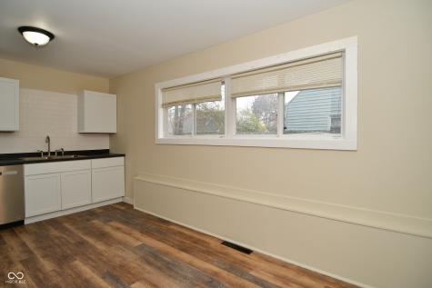 6160 E 43rd Place Indianapolis IN 46226