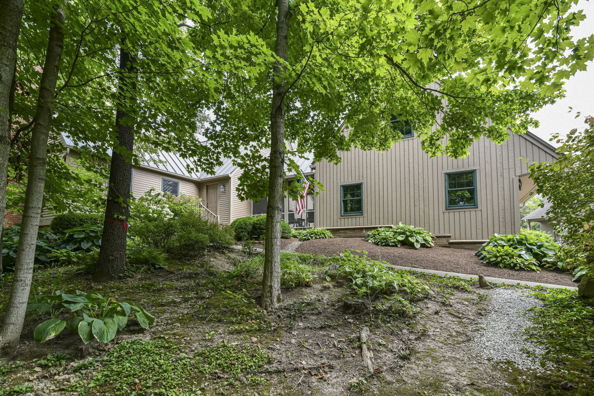2325 S 900 E Zionsville IN 46077
