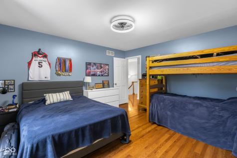 3648 Deerfield Place Columbus IN 47203