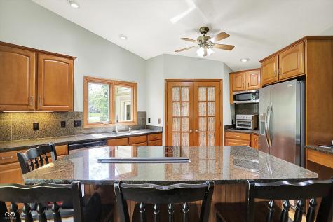 11471 Clarkston Road Zionsville IN 46077