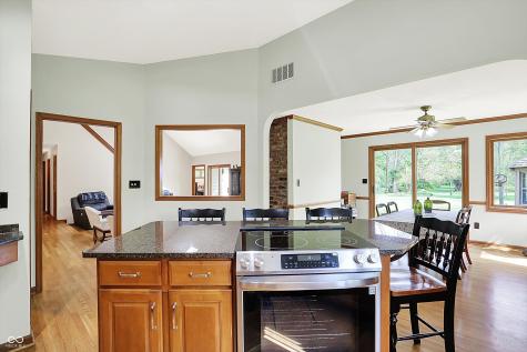 11471 Clarkston Road Zionsville IN 46077