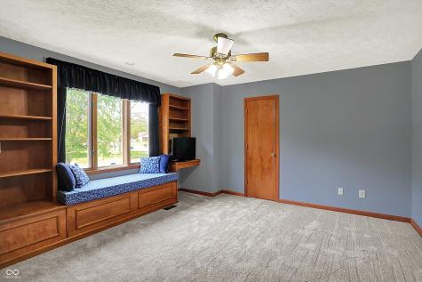 11471 Clarkston Road Zionsville IN 46077