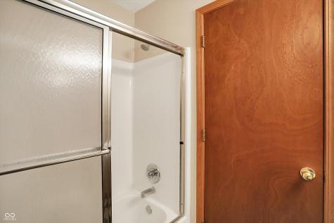 11471 Clarkston Road Zionsville IN 46077