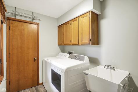 11471 Clarkston Road Zionsville IN 46077