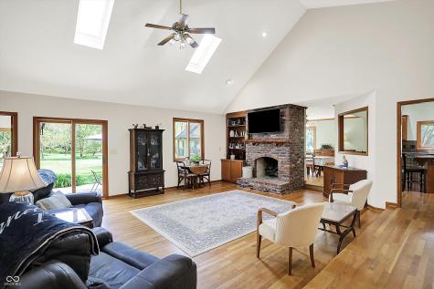 11471 Clarkston Road Zionsville IN 46077