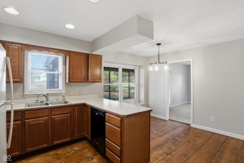 10810 Marquette Road Zionsville IN 46077