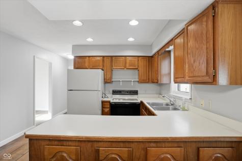 10810 Marquette Road Zionsville IN 46077