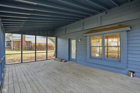 10810 Marquette Road Zionsville IN 46077