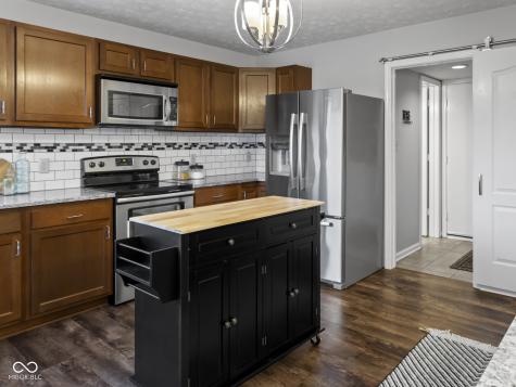 7837 Beanblossom Circle Indianapolis IN 46256