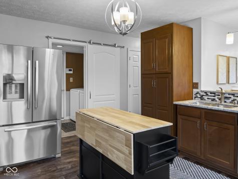 7837 Beanblossom Circle Indianapolis IN 46256