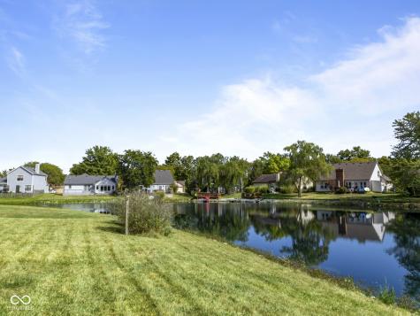 7837 Beanblossom Circle Indianapolis IN 46256