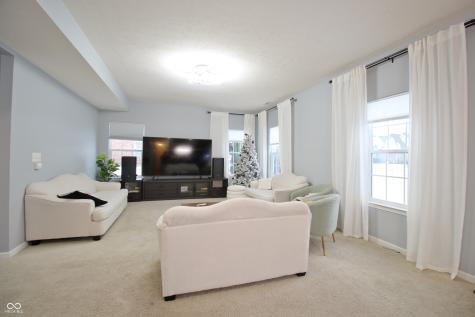1169 Richmond Lane Greenwood IN 46143