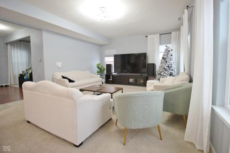 1169 Richmond Lane Greenwood IN 46143