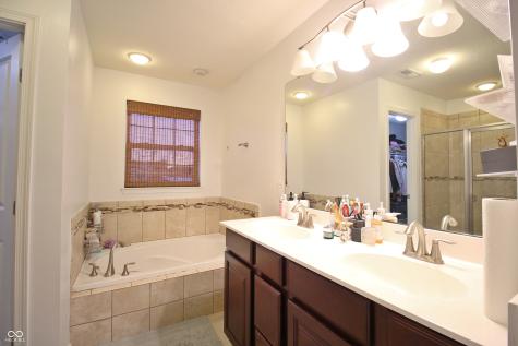1169 Richmond Lane Greenwood IN 46143