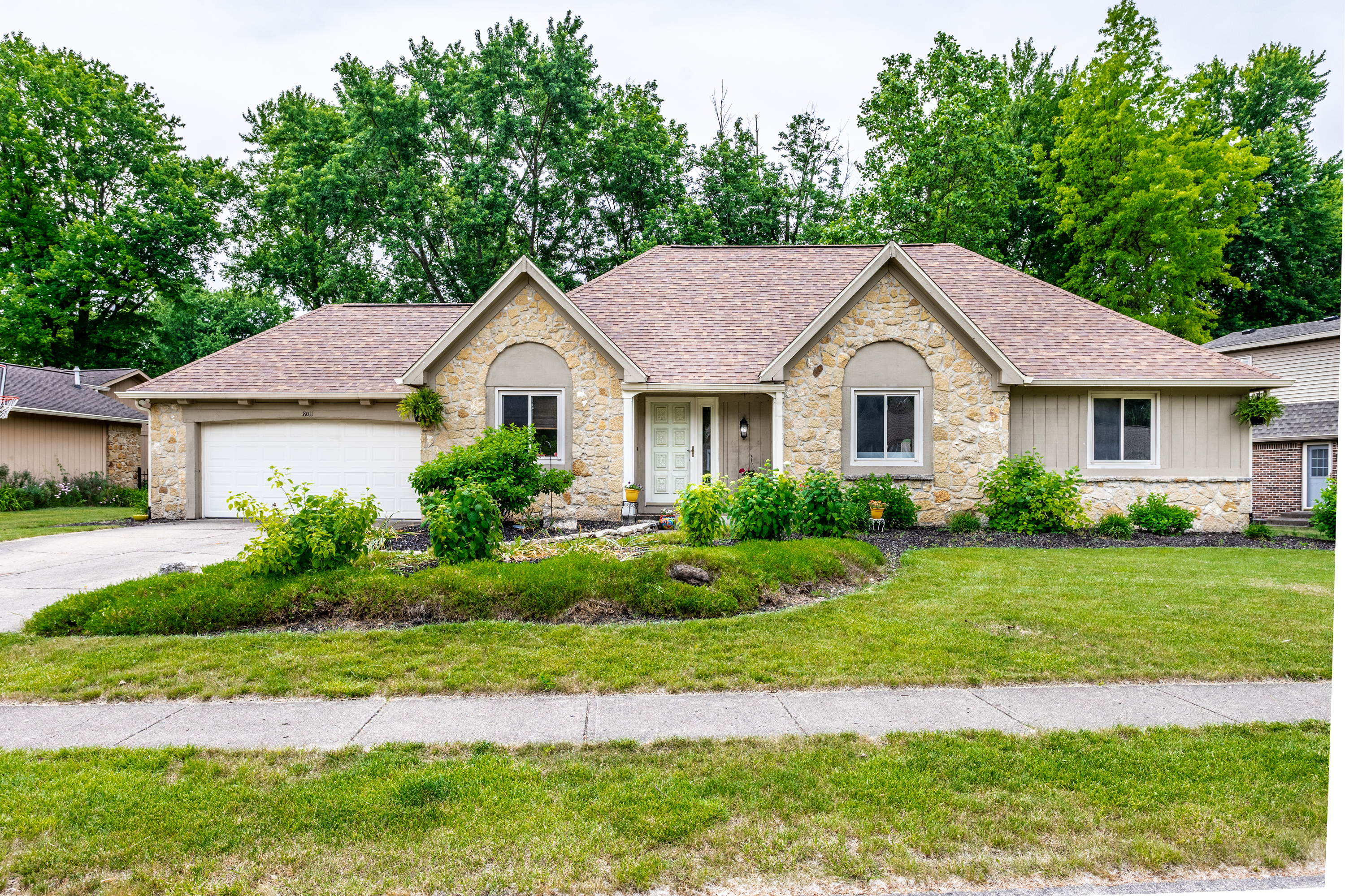 8011 Warbler Way Indianapolis IN 46256
