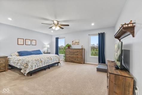 15429 Streamwood Drive Fishers IN 46040