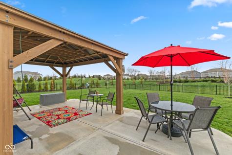 15429 Streamwood Drive Fishers IN 46040