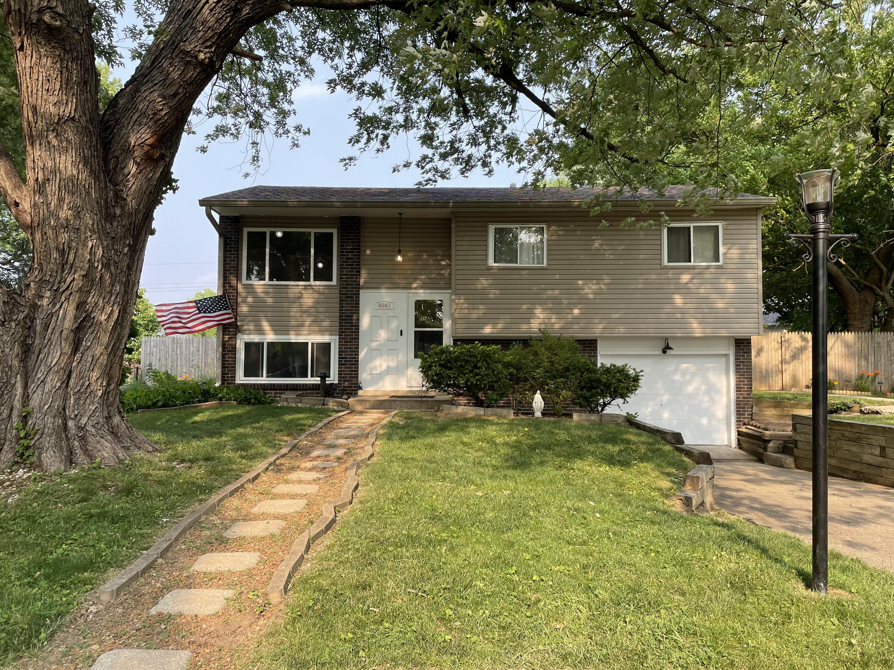 8041 Pickford Drive Indianapolis IN 46227
