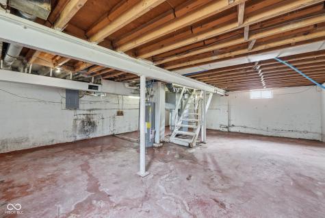 4705 E 35th Street Indianapolis IN 46218