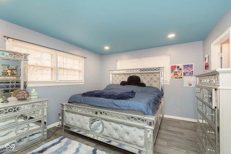 1535 N Glen Arm Road Indianapolis IN 46214