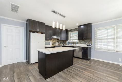 1535 N Glen Arm Road Indianapolis IN 46214