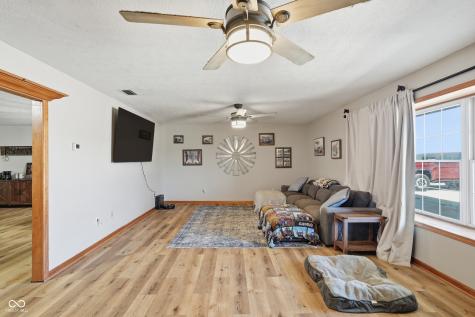 850 W County Road 1000 N Roachdale IN 46172