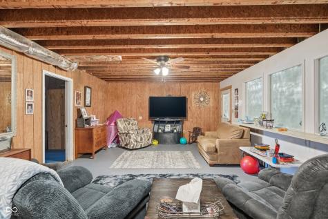 850 W County Road 1000 N Roachdale IN 46172