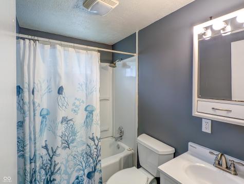2805 Kentucky Avenue Columbus IN 47201
