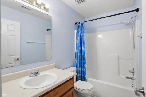 2605 Bristlecone Drive Indianapolis IN 46217