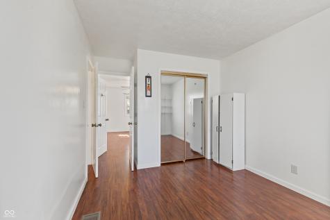4902 Dancer Drive Indianapolis IN 46237